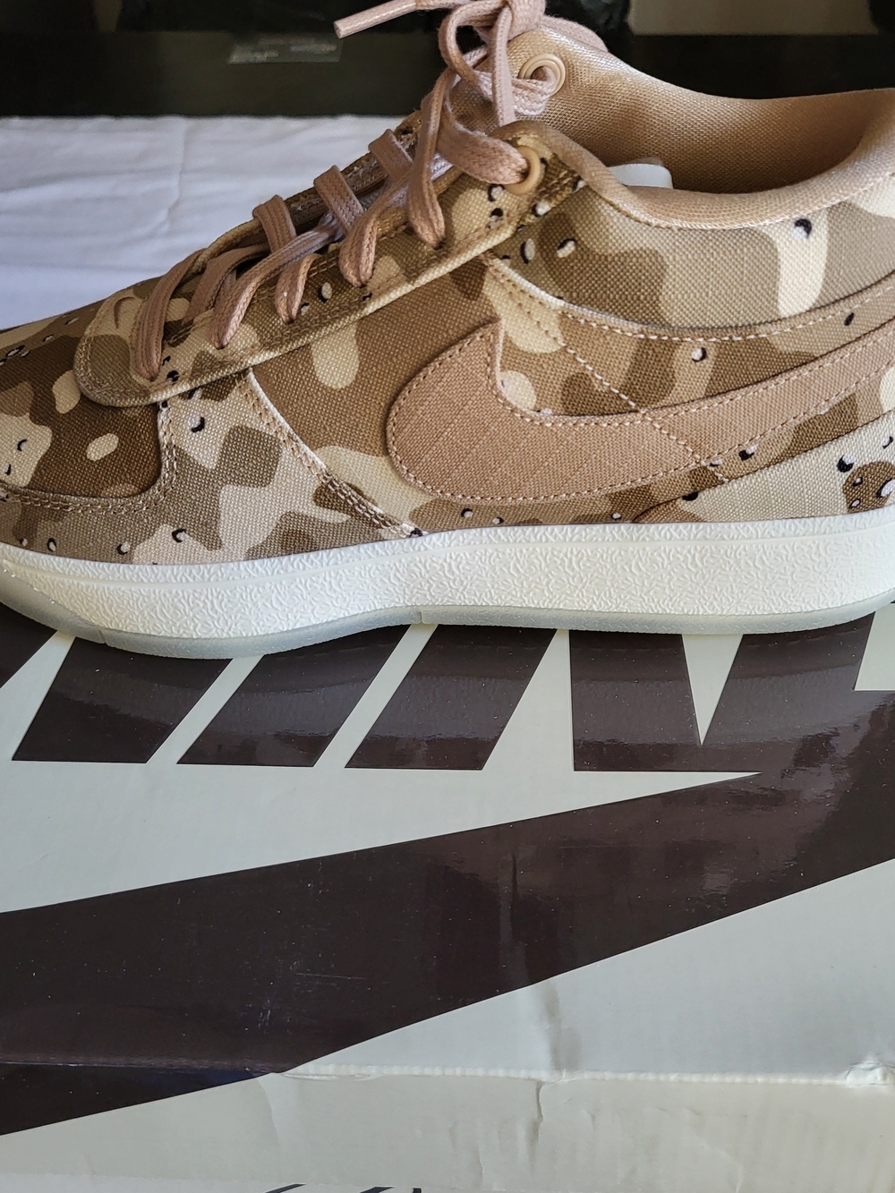 *NEW* Nike Book 1 SE Desert Camo Signature Model Size Men’s 9 Women’s 11.5 wBox